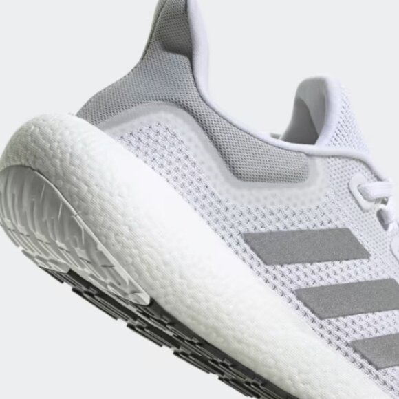 adidas Men's Pureboost 21 Running Shoe -Size 13 - Picture 1 of 8